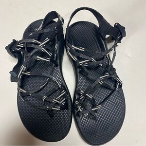 Chaco Women's black Scatter toe loop Classic Sandal waterproof hiking shoe 9